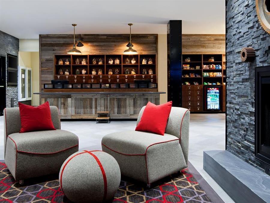 Four Points By Sheraton Edmundston Hotel & Conference Center Exterior foto